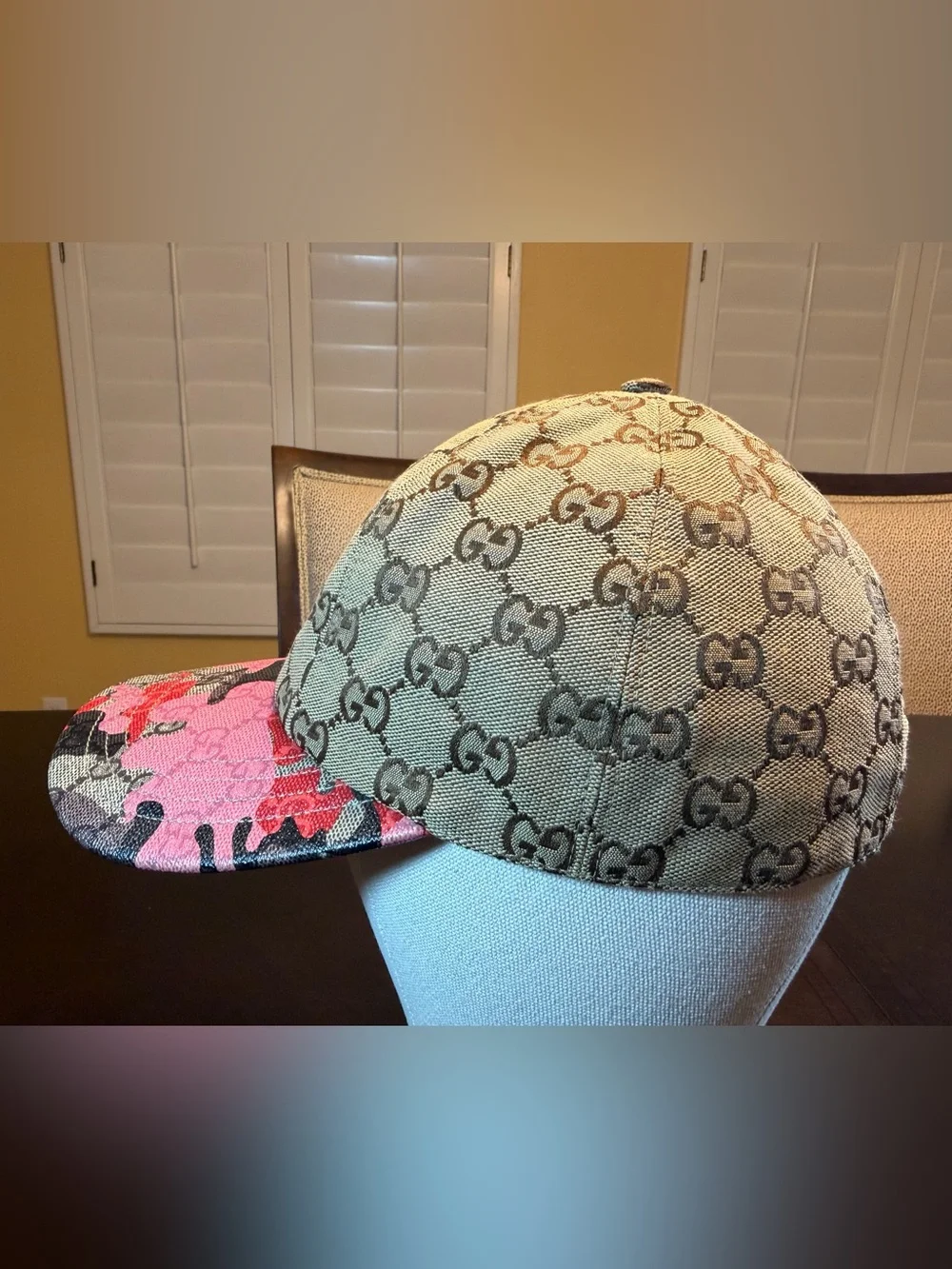 New Authentic Gucci GG Supreme Logo Baseball Hat Tan Pink Size L